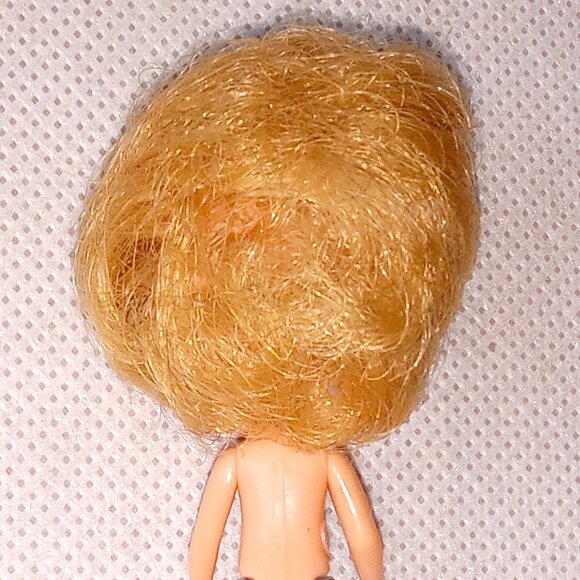 Tiny Vintage Retro Toy Doll, Miniature Doll, Tiny Doll, Little Toy Doll - Picture 7 of 8